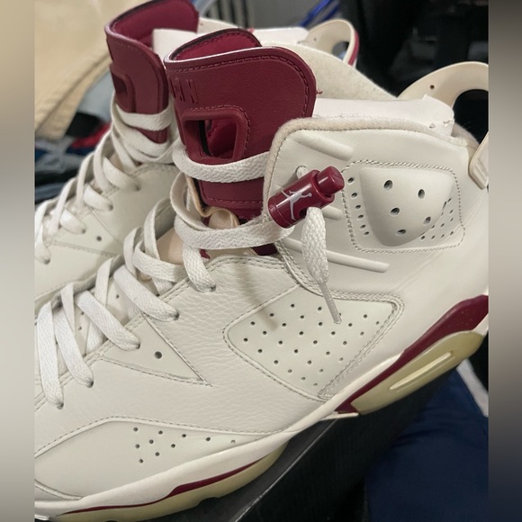 Jordan 6 Retro Maroon (2015) 💯 Authentic - Picture 6 of 12